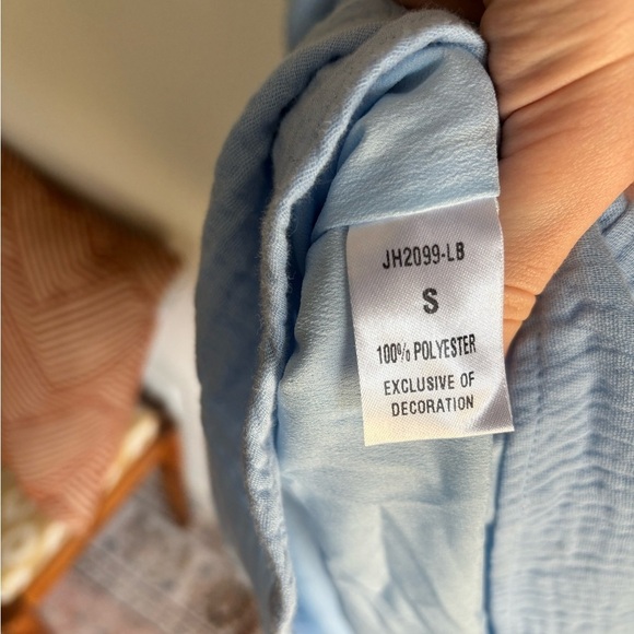 THML Light Blue Puff Sleeve Tunic Top with White Contrast Collar|size small| NWT - Picture 7 of 11